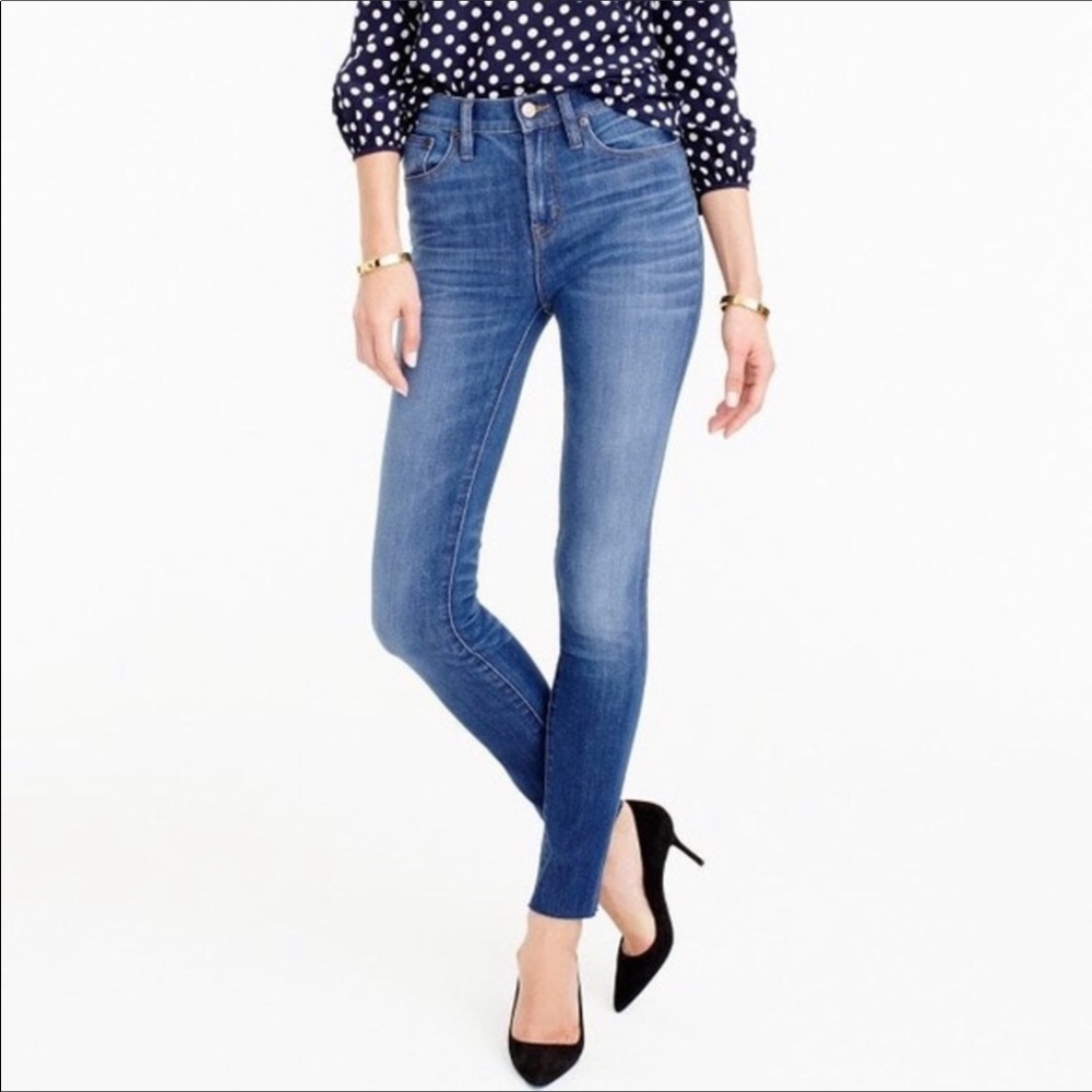 J Crew 10” Rise Skinny Stretch Jeans. EUC. 26.